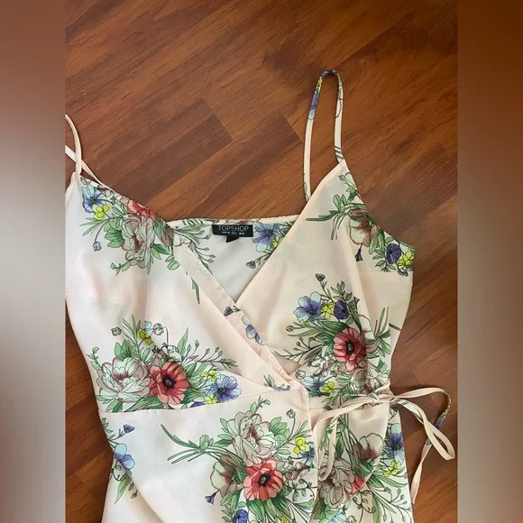 TOPSHOP .WRAP DRESS. - Picture 2 of 4